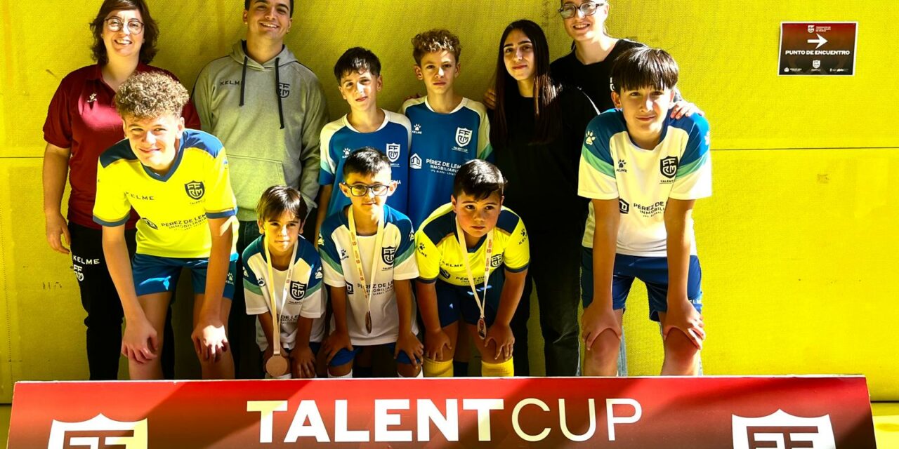 Siete jugadores de la EFS Jumilla vivieron la experiencia Talent Cup