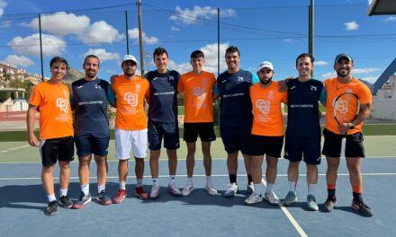 El segundo partido de dobles decide el primer choque a favor del Club de Tenis Jumilla (4-3)