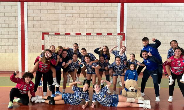 Victoria clave del balonmano Infantil Femenino sobre Molina, que le coloca segundo