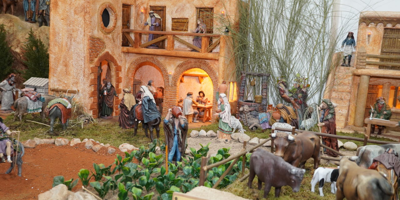 Ya se pueden visitar los catorce belenes que conforman la ruta
