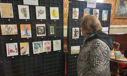 ARJU consolida “Regalarte”, como “la exposición solidaria que permite al público coleccionar obras de arte”