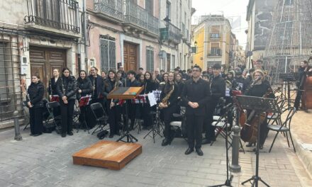 San Antón y San Fermín van a arrancar su Navidad con luces y música de la juvenil de la AJAM