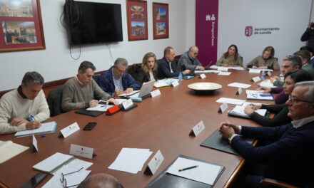 Jumilla acoge la Mesa de Secano donde se han analizado las necesidades del sector