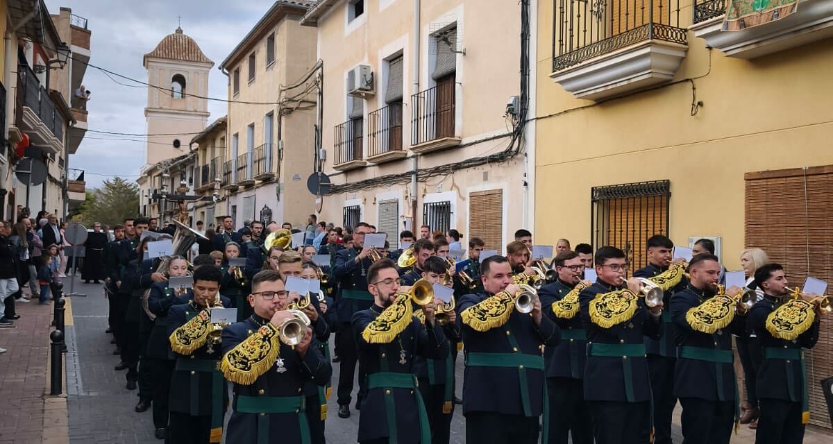 La banda de Las Lamentaciones tocará en el encendido del árbol de Navidad, en los jardines de Salzillo, frente a la ermita de S. Agustín