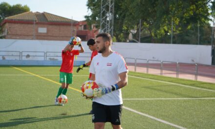 Víctor González Muñoz: “Hay que darle valor a los niños que eligen ser porteros, es la posición más difícil”