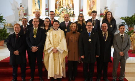 Toma posesión la nueva junta directiva de la Cofradíade El Rollo que está presidida por José Antonio Martínez