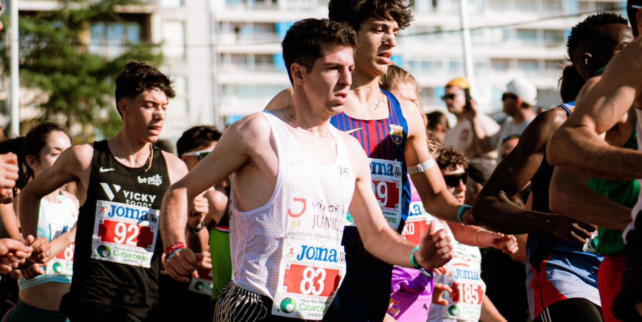Mario Monreal bate en Valencia el récord absoluto de la Región de Murcia de los 10 km en ruta