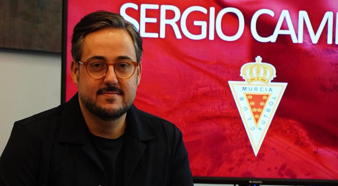 Sergio Campos: “El objetivo es conseguir que varios jugadores debuten en el primer equipo y en el filial”