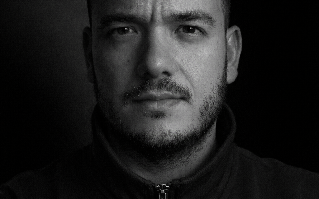 Jose Pérez Mariscal firma el perfil de “Jumilla en mis manos”, 365 días de fotografías a través del teléfono móvil