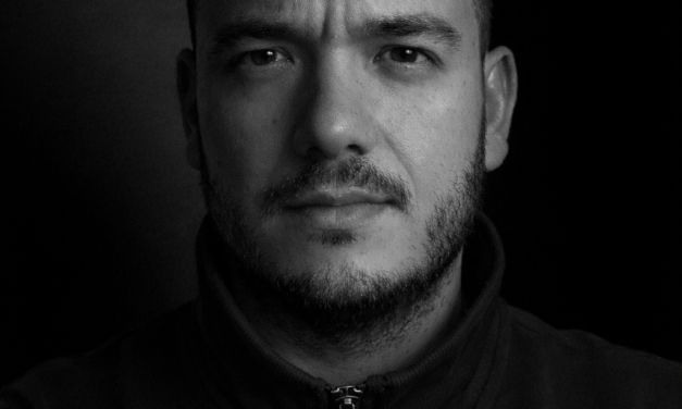 Jose Pérez Mariscal firma el perfil de “Jumilla en mis manos”, 365 días de fotografías a través del teléfono móvil