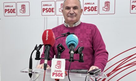 Juan Gil: «El PP no ha solicitado las ayudas para residuos»