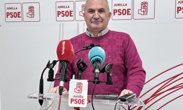 Juan Gil: «El PP no ha solicitado las ayudas para residuos»