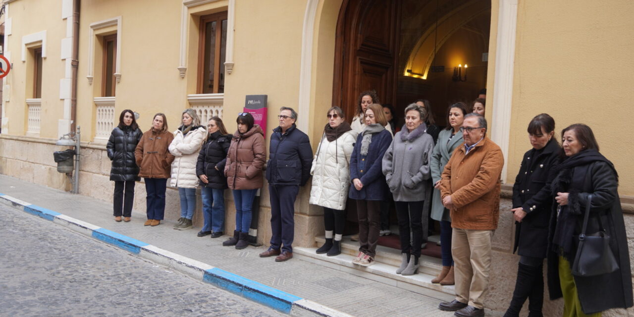 Jumilla se suma al dolor por las víctimas del accidente ferroviario