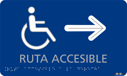 El grupo municipal socialista pide en una moción, adaptar la señalización a la reforma sobre discapacidad