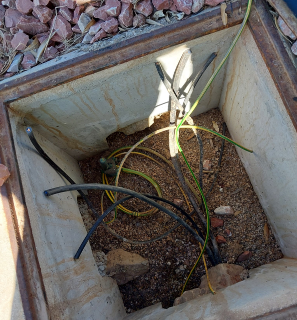 El PSOE denuncia: “Cinco meses sin luz en Los Romerales y otras zonas”