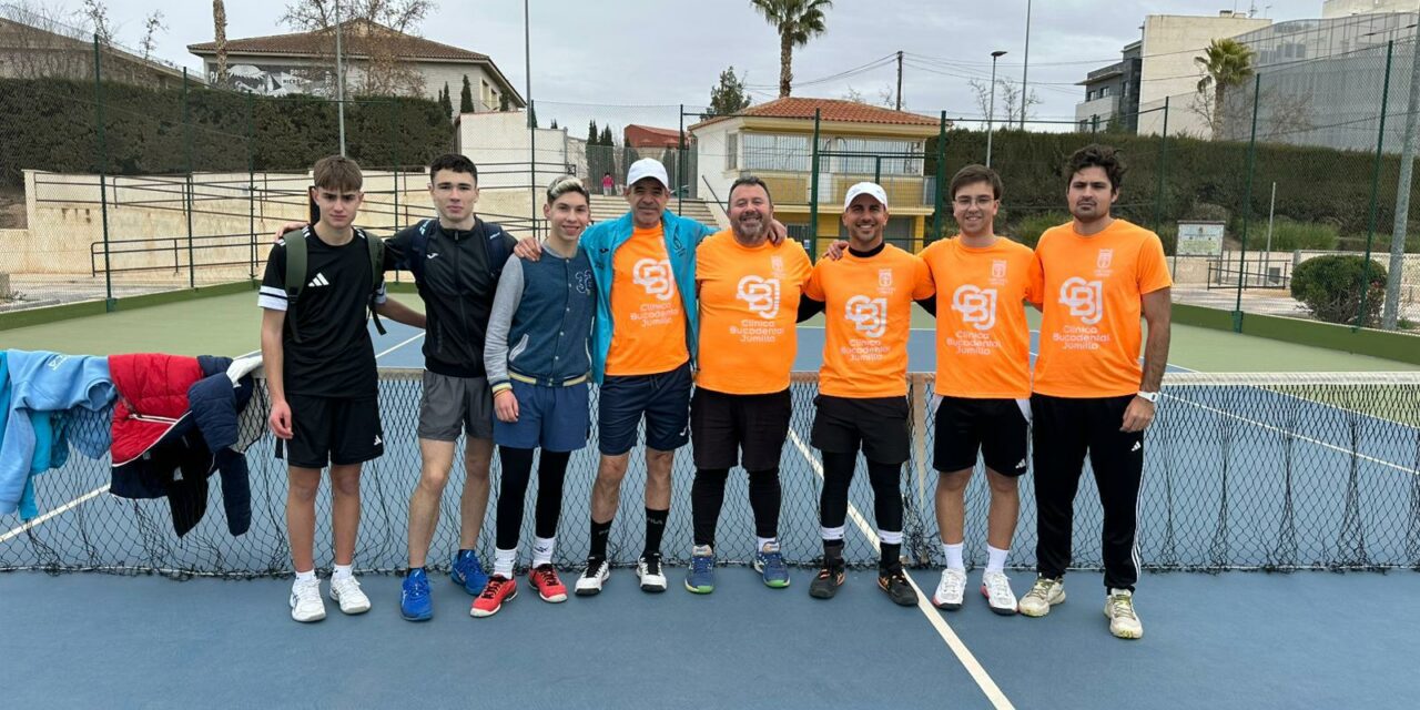Contundente victoria del Club de Tenis Jumilla sobre Cehegín