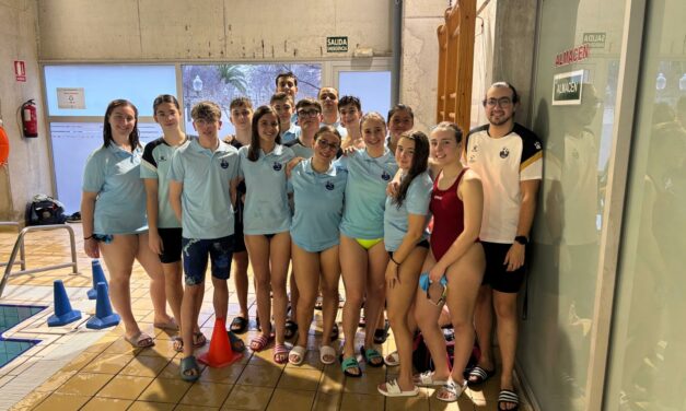 Elena Ruiz y Alejandro Giménez, triple podio en la Liga de Natación