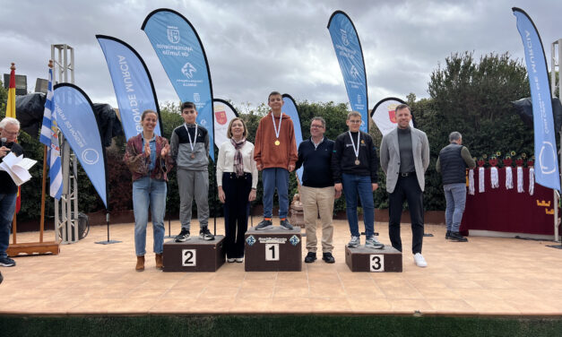 Jumilla copa el podio alevín de la Final Regional de ajedrez celebrada en casa
