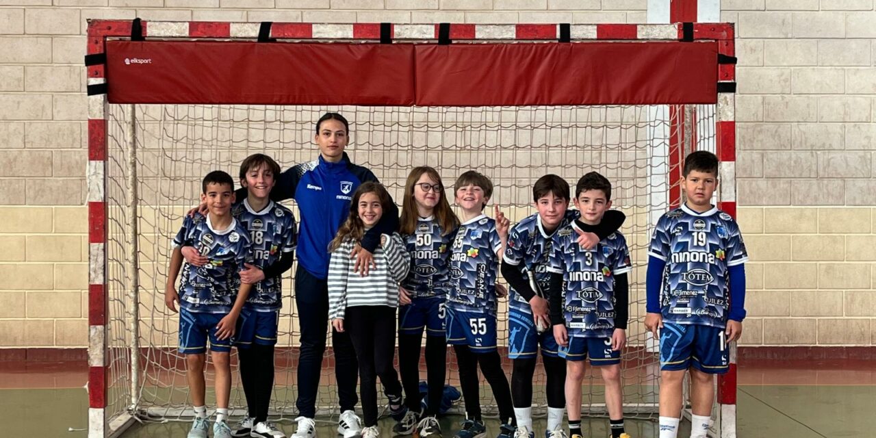 El Balonmano Benjamín Mixto derrota el líder e invicto EBM Cieza (7-1)