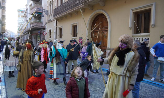 Domingo del Tío del Higuico y la chirigota para finiquitar