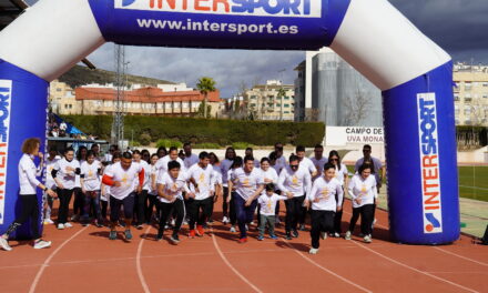La X Carrera Solidaria del Cruz de Piedra recauda 1700 euros para la investigación de la distrofia muscular de Duchenne