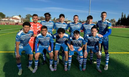 El Jumilla ACF remonta y vuelve a recortar distancia con la cabeza