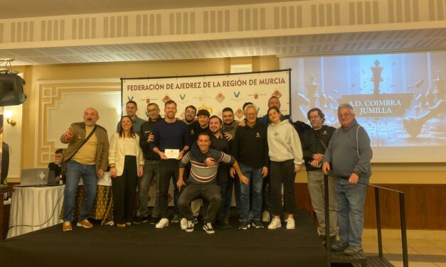 El Club Coimbra, mejor club de ajedrez base de la Región 2025