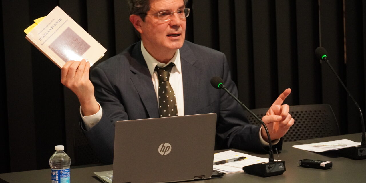 Martín Ortega destaca la vigencia ética del Antiguo Testamento en el mundo actual