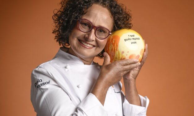 La Casa de los Abuelos de Bodegas Viña Elena recibe un Sol de la Guía Repsol