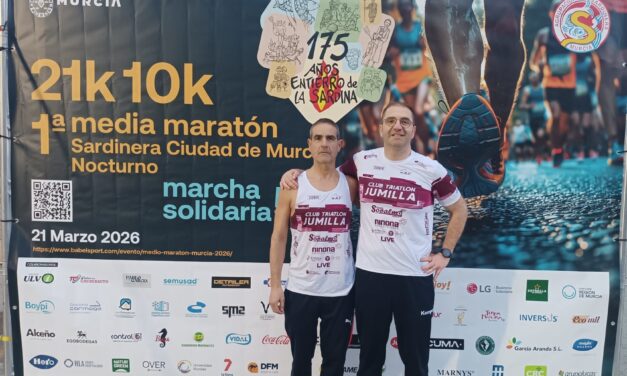 Oma pisa podio en máster-50 de los 10K Sardineros de Murcia