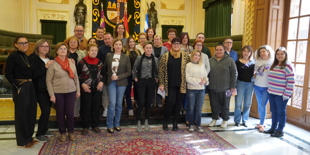 Jumilla reivindica la participación plena de la mujer en la sociedad