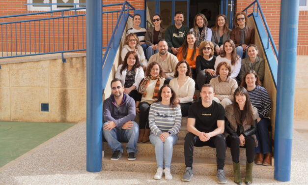 Muchas familias se interesan por el proyecto del colegio Cruz de Piedra