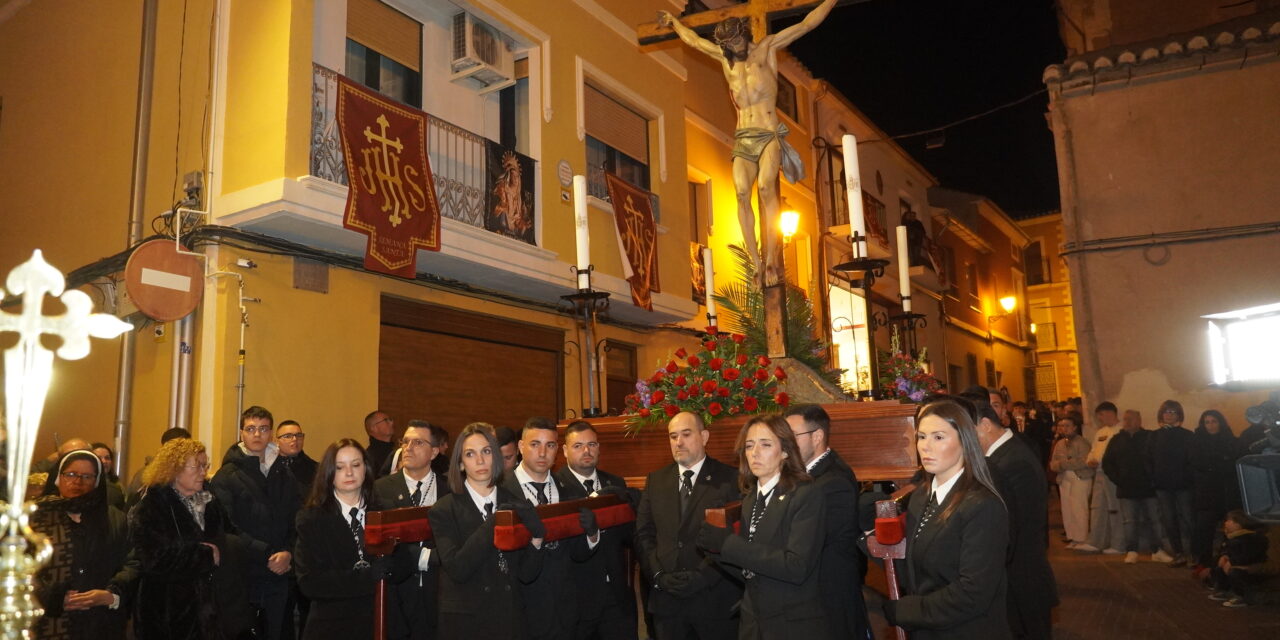El Vía Crucis de Viernes de Dolores, inicio de la Semana Santa en Jumilla con el Cristo del Perdón presidiendo