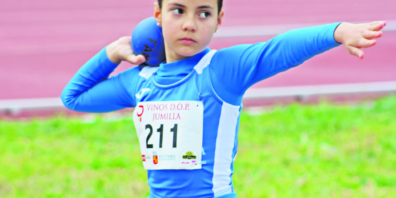 Cinco medallas para el Athletic en el Regional Sub-10 y Sub-14