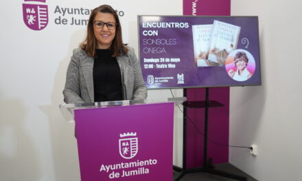 Sonsoles Ónega presentará su última novela, «Llevará tu nombre», en el Teatro Vico