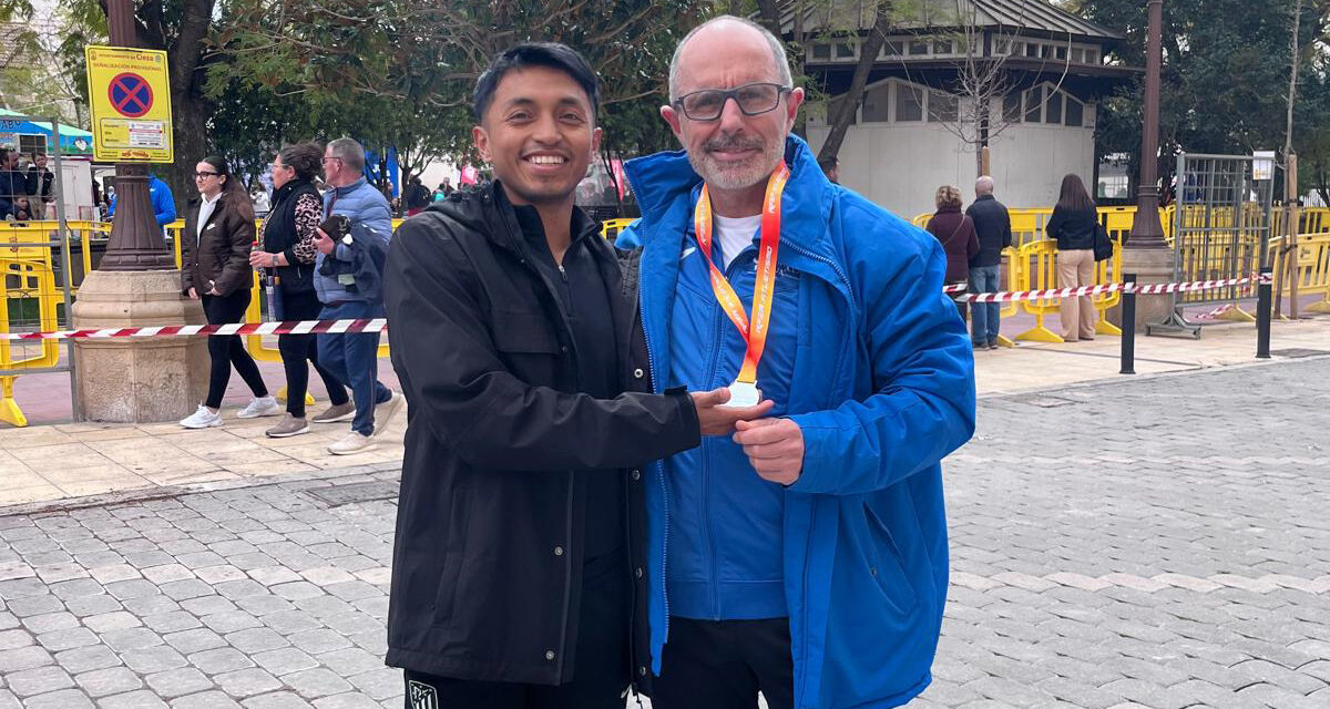 Juan Payá, medalla de plata M55 en el primer Nacional de Media Maratón Marcha de la historia