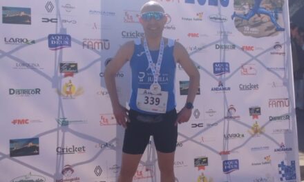 Antonio Martínez mejora su marca personal en media maratón en Lorca