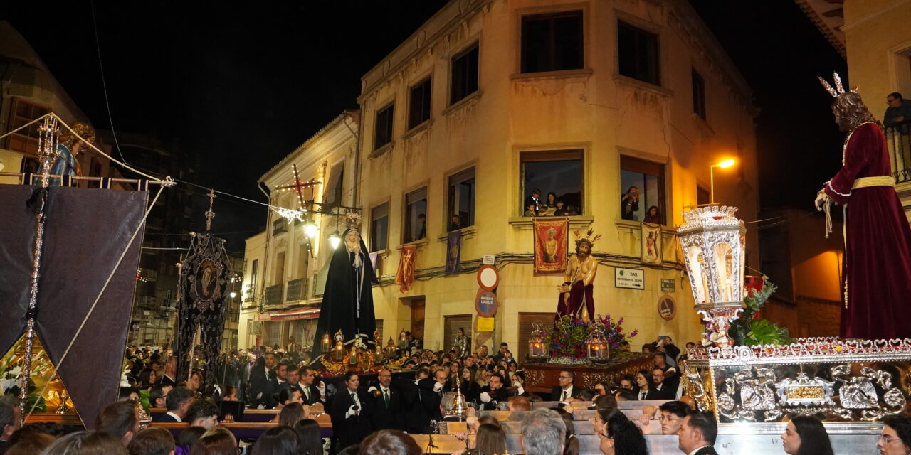 Cuatro imágenes protagonizan el Traslado del Sábado de Pasión