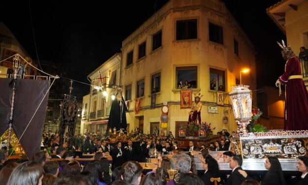 Cuatro imágenes protagonizan el Traslado del Sábado de Pasión