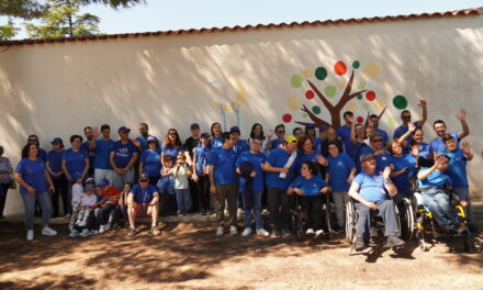 El ‘azul’ de Aspajunide volvió a llenar, un año más, las calles de Jumilla visibilizando el autismo