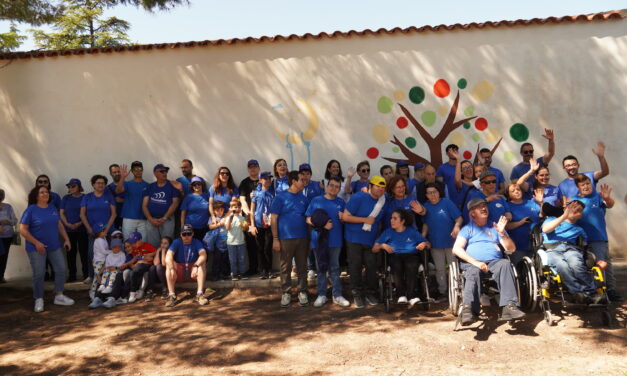 El ‘azul’ de Aspajunide volvió a llenar, un año más, las calles de Jumilla visibilizando el autismo
