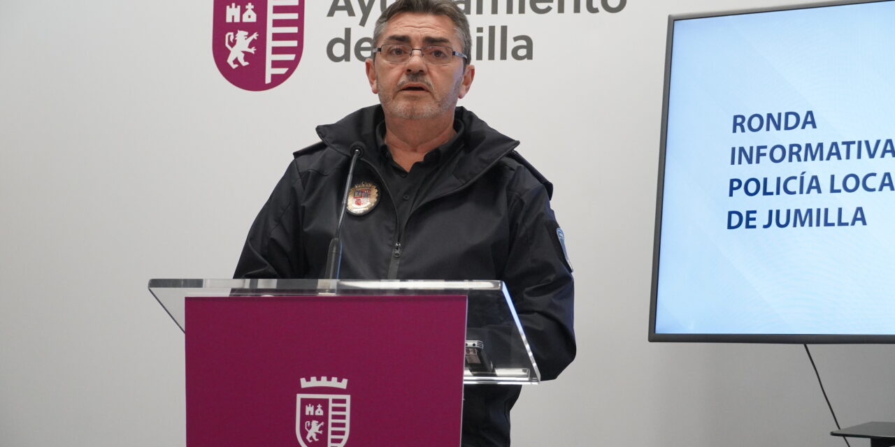 Antonio Luis Mula, comisario de la Policía Local: “Mi valoración de la tarde de manolas es superpositiva”