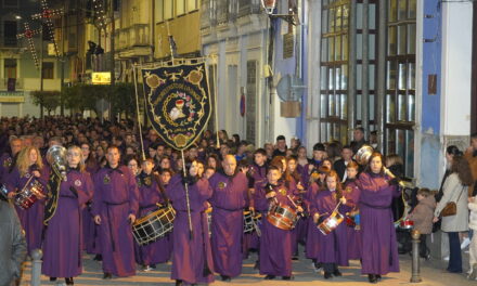 Más de un millar de tamborileros se alían en la Tamborada de la Burrica en Jumilla