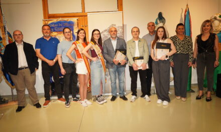 La Federación de Moros y Cristianos entrega los premios de su concurso de fotografías