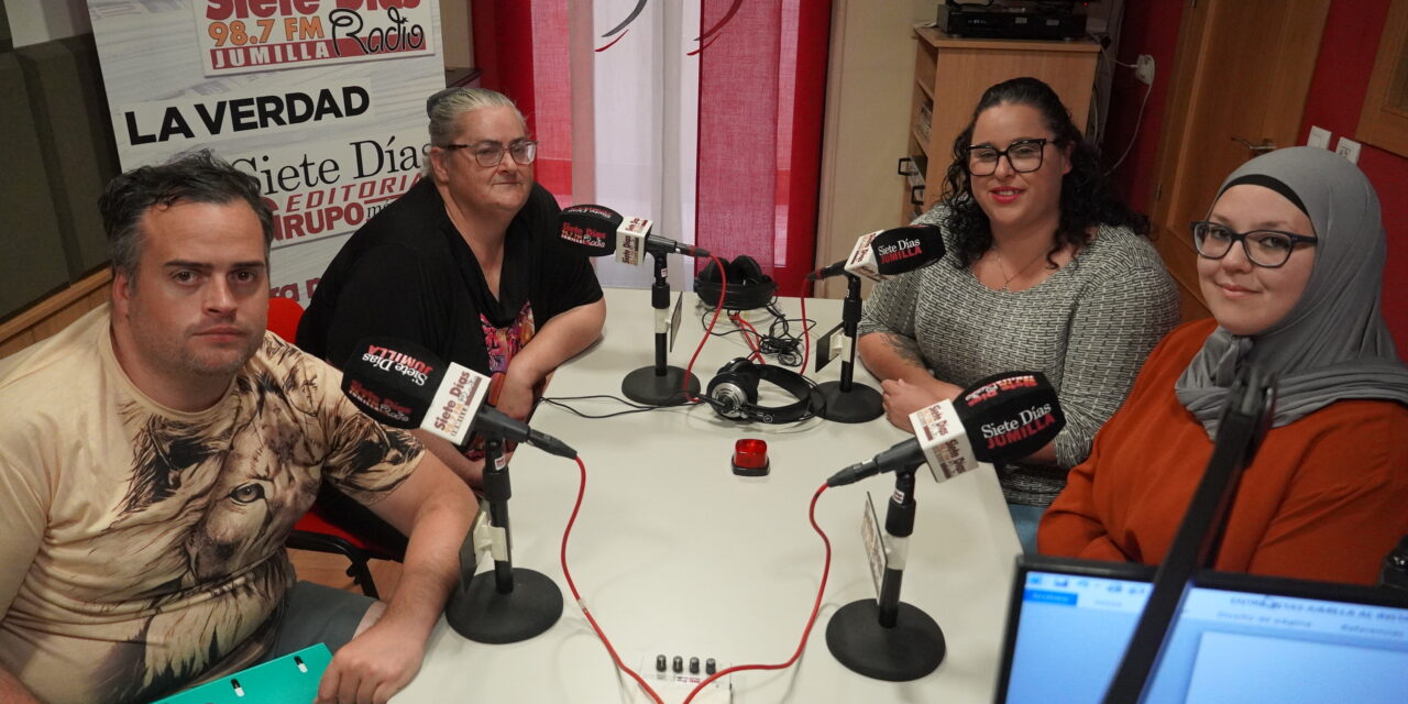 La AA.VV. Barrio del Carmen se iba a presentar el domingo en el jardín Juan Paco Baeza, pero se ha suspendido