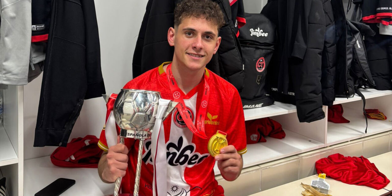 Loren González Piqueras: “Seguiré trabajando duro con el objetivo de alcanzar el fútbol sala de élite”