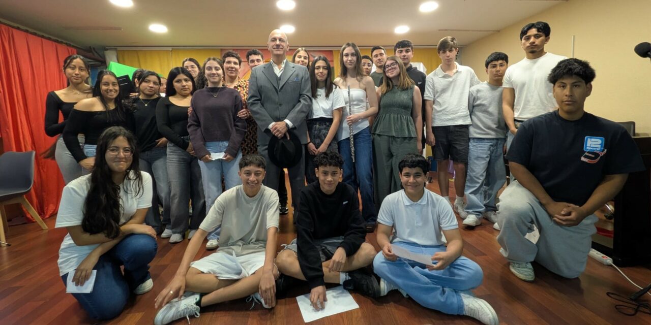 Por el Día del Libro, el IES Infanta Elena lleva a cabo un proyecto interdisciplinar