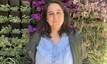 La socialista Pilar Martínez Monreal renuncia a su acta de concejal y la sustituirá Juan Ignacio Cruz Lozano