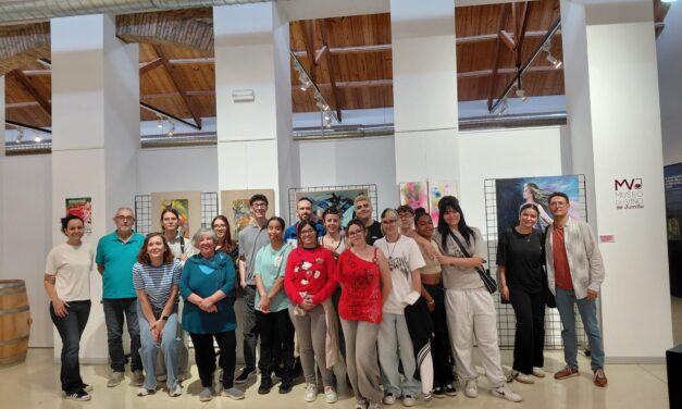 Alumnos de Artes del Arzobispo Lozano visitaron la muestra ‘Metamorfosis’