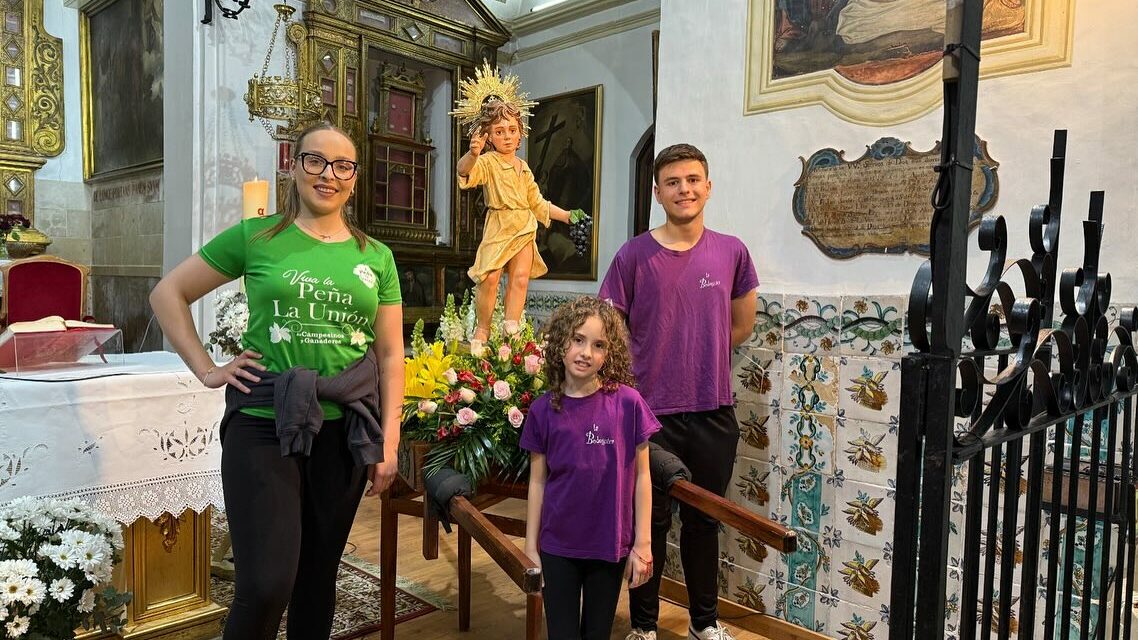 La Federación de Peñas anuncia la bajada del Niño de las Uvas este sábado, y el reconocimiento No Peñero para Ángel Hernández